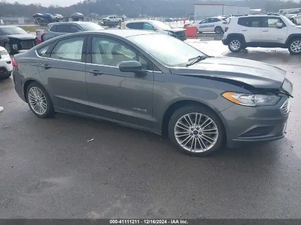3FA6P0LU4JR209043 2018 FORD FUSION - Image 1
