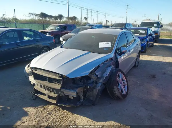 3FA6P0LU4JR225839 2018 FORD FUSION - Image 2