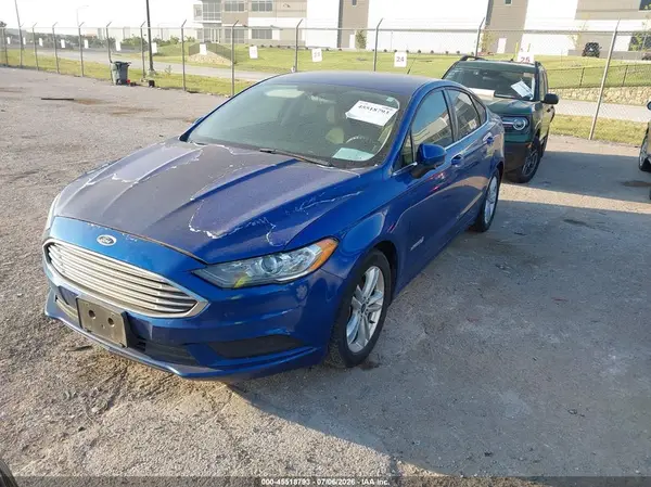 3FA6P0LU4JR235089 2018 FORD FUSION - Image 2