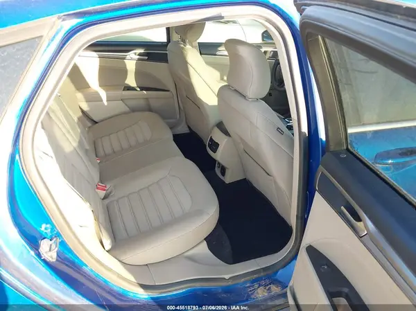 3FA6P0LU4JR235089 2018 FORD FUSION - Image 8