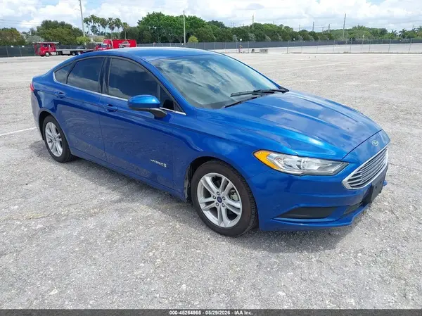 3FA6P0LU4JR235710 2018 FORD FUSION - Image 1