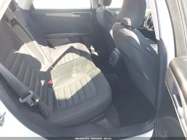 3FA6P0LU4JR249042 2018 FORD FUSION - Image 8