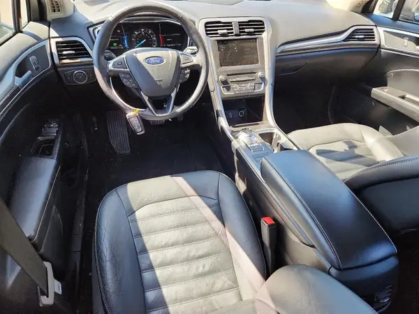 3FA6P0LU4JR253513 2018 FORD FUSION - Image 8