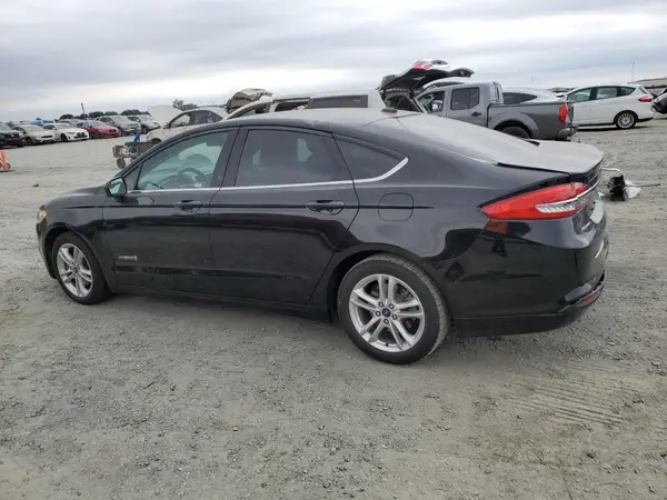 3FA6P0LU4JR260834 2018 FORD FUSION - Image 2