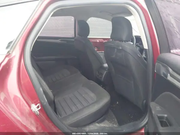 3FA6P0LU4JR267749 2018 FORD FUSION - Image 8