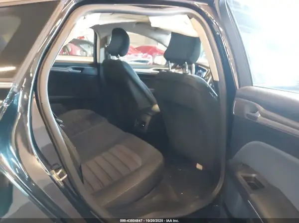 3FA6P0LU4JR269372 2018 FORD FUSION - Image 8
