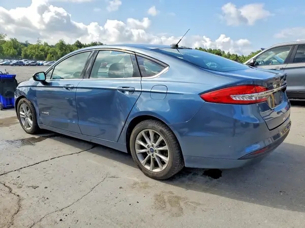 3FA6P0LU4JR275883 2018 FORD FUSION - Image 2