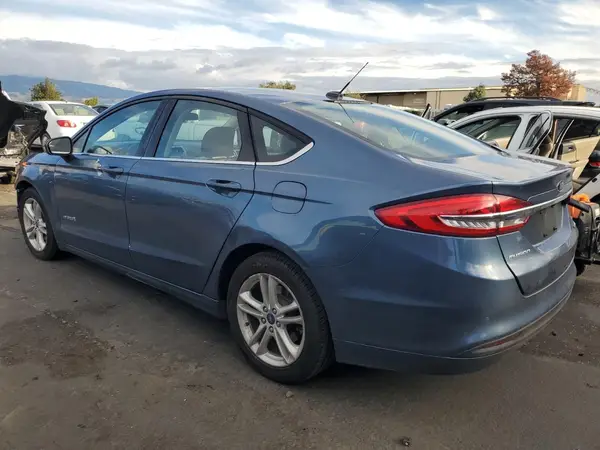 3FA6P0LU4JR277729 2018 FORD FUSION - Image 2