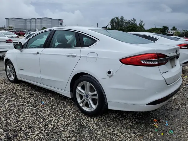 3FA6P0LU4JR278699 2018 FORD FUSION - Image 2