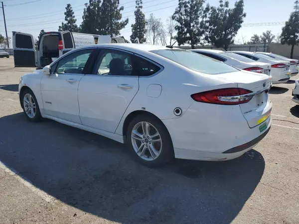 3FA6P0LU4JR278735 2018 FORD FUSION - Image 2