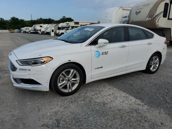 3FA6P0LU4JR278749 2018 FORD FUSION - Image 1