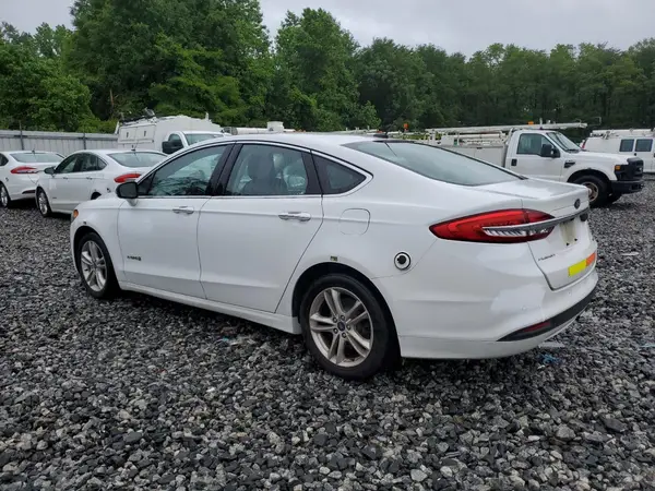 3FA6P0LU4JR281912 2018 FORD FUSION - Image 2