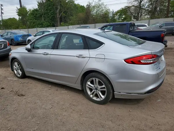 3FA6P0LU4JR287113 2018 FORD FUSION - Image 2