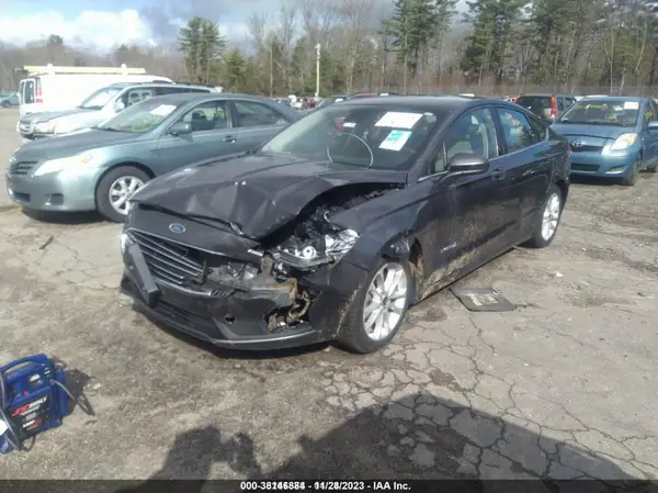 3FA6P0LU4KR101166 2019 FORD FUSION - Image 2