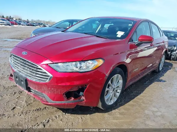 3FA6P0LU4KR101412 2019 FORD FUSION - Image 2
