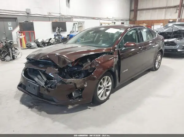 3FA6P0LU4KR101717 2019 FORD FUSION - Image 2