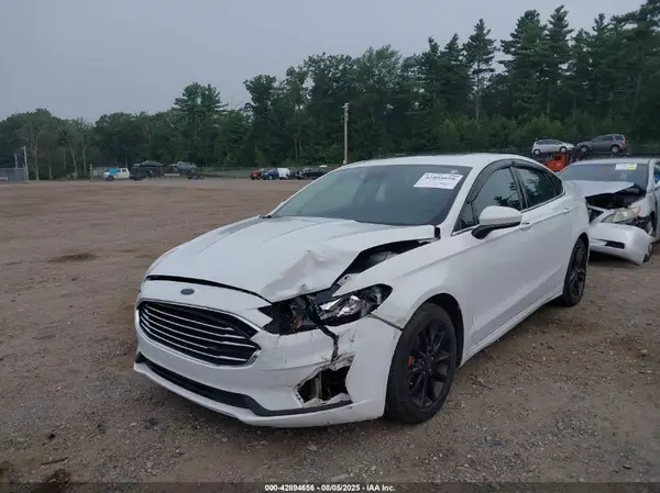 3FA6P0LU4KR109090 2019 FORD FUSION - Image 2