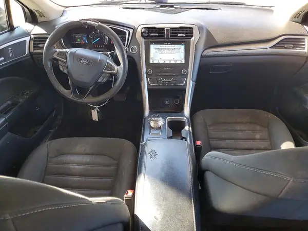 3FA6P0LU4KR110434 2019 FORD FUSION - Image 8
