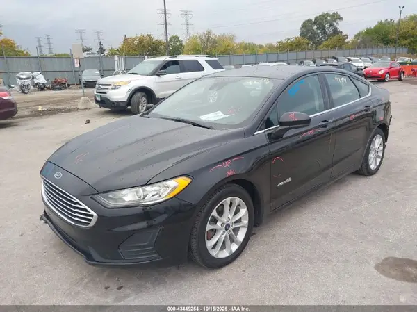 3FA6P0LU4KR110630 2019 FORD FUSION - Image 2