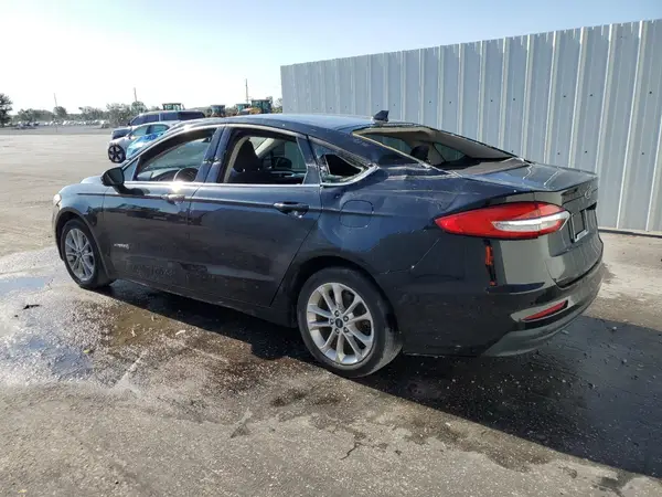 3FA6P0LU4KR112085 2019 FORD FUSION - Image 2