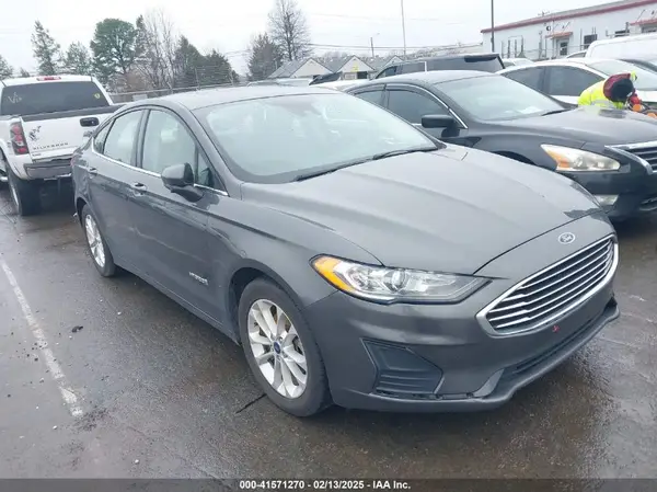 3FA6P0LU4KR119909 2019 FORD FUSION - Image 1