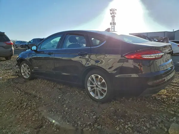 3FA6P0LU4KR126424 2019 FORD FUSION - Image 2