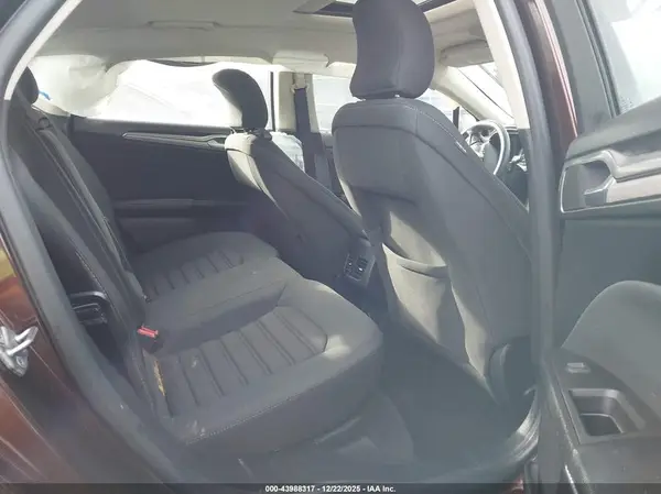 3FA6P0LU4KR129727 2019 FORD FUSION - Image 8