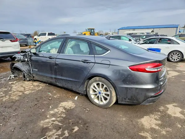 3FA6P0LU4KR141876 2019 FORD FUSION - Image 2