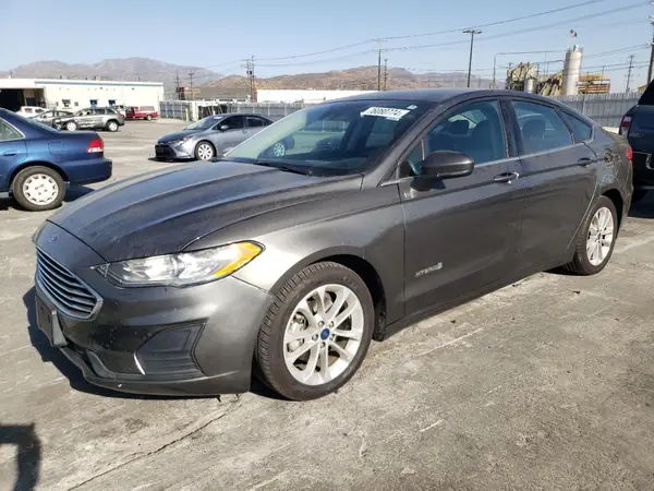 3FA6P0LU4KR143708 2019 FORD FUSION - Image 1
