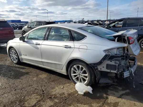 3FA6P0LU4KR147449 2019 FORD FUSION - Image 2