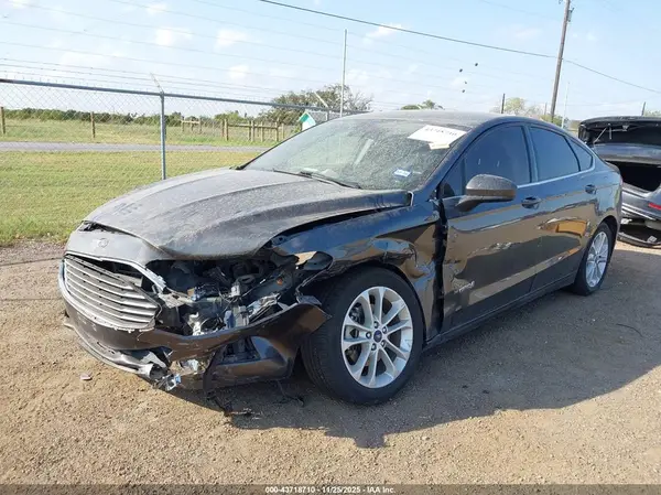 3FA6P0LU4KR151940 2019 FORD FUSION - Image 2