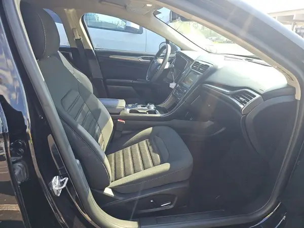 3FA6P0LU4KR152392 2019 FORD FUSION - Image 2