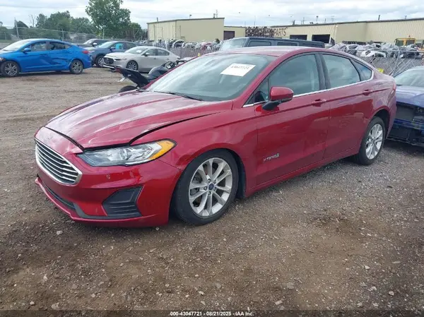 3FA6P0LU4KR166843 2019 FORD FUSION - Image 2