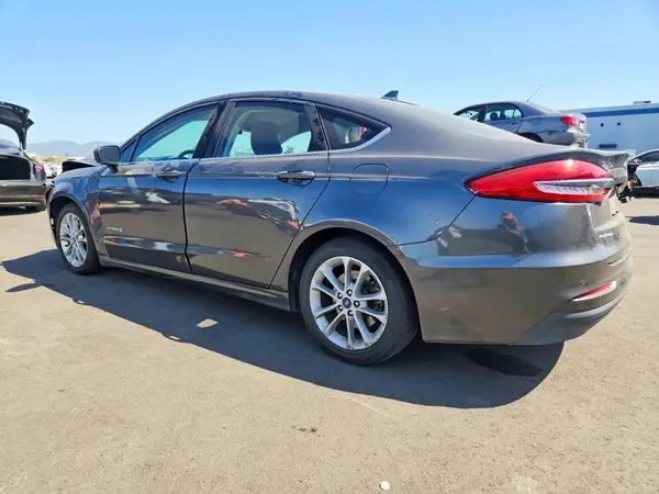 3FA6P0LU4KR175882 2019 FORD FUSION - Image 2