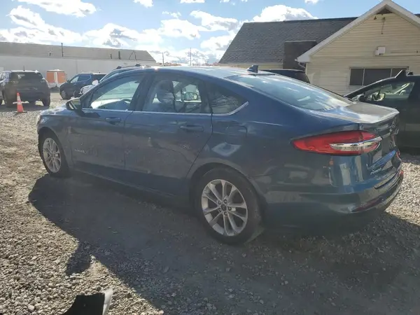 3FA6P0LU4KR180502 2019 FORD FUSION - Image 2