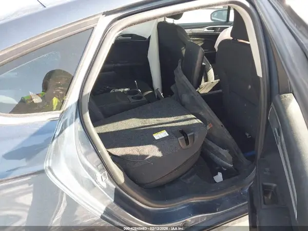 3FA6P0LU4KR182377 2019 FORD FUSION - Image 8
