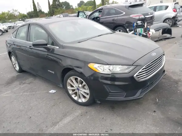 3FA6P0LU4KR187403 2019 FORD FUSION - Image 1