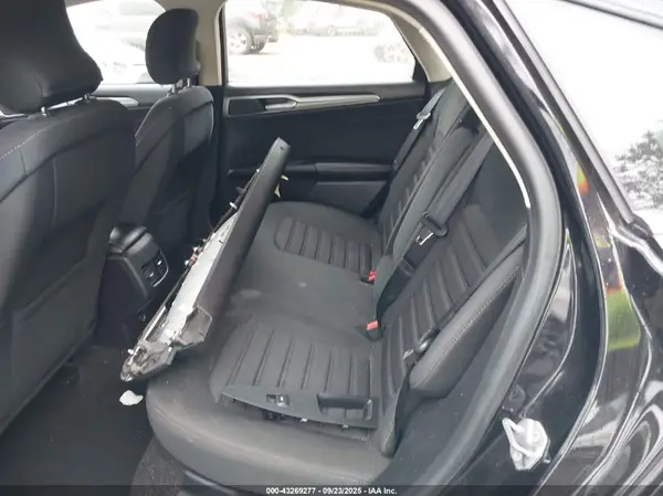 3FA6P0LU4KR191807 2019 FORD FUSION - Image 8