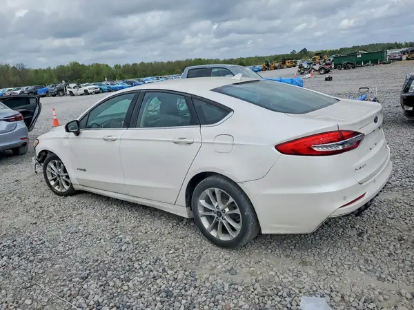 3FA6P0LU4KR195873 2019 FORD FUSION - Image 2