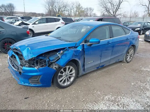 3FA6P0LU4KR195954 2019 FORD FUSION - Image 2