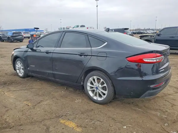 3FA6P0LU4KR196442 2019 FORD FUSION - Image 2