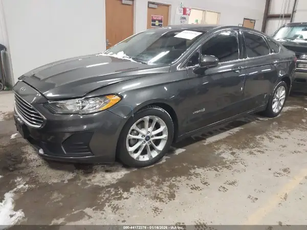 3FA6P0LU4KR197039 2019 FORD FUSION - Image 2