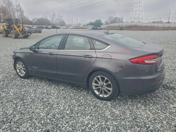 3FA6P0LU4KR204474 2019 FORD FUSION - Image 2