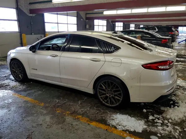3FA6P0LU4KR206273 2019 FORD FUSION - Image 2