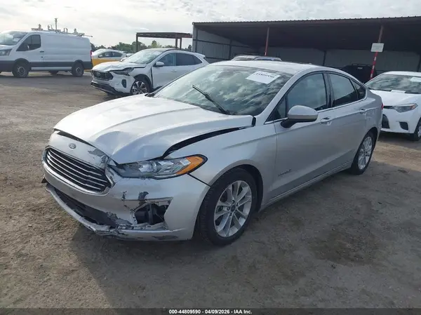 3FA6P0LU4KR206645 2019 FORD FUSION - Image 2