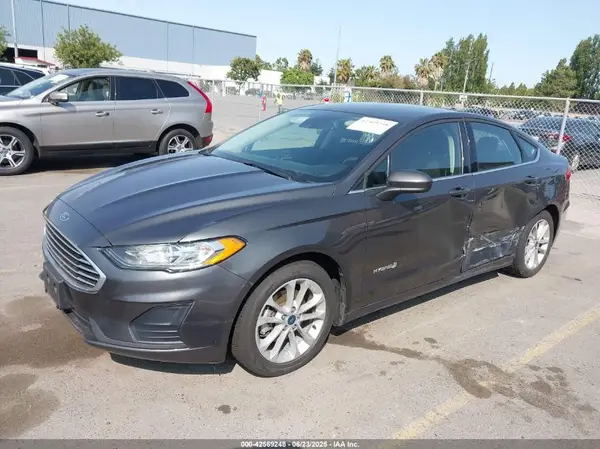 3FA6P0LU4KR207066 2019 FORD FUSION - Image 2