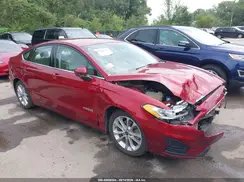 3FA6P0LU4KR210520 2019 FORD FUSION