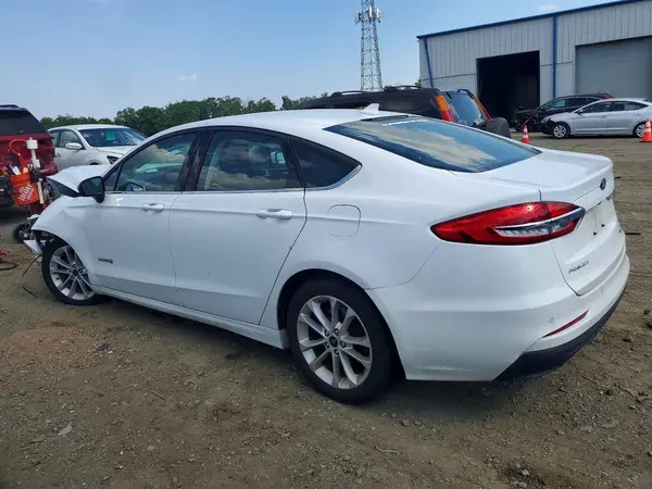3FA6P0LU4KR212770 2019 FORD FUSION - Image 2