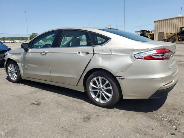 3FA6P0LU4KR234395 2019 FORD FUSION - Image 2