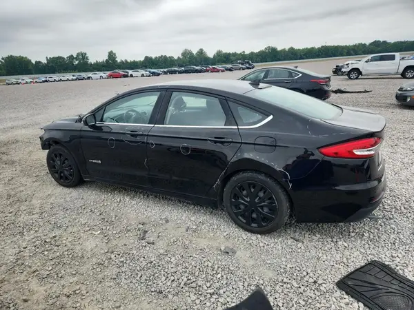 3FA6P0LU4KR240925 2019 FORD FUSION - Image 2